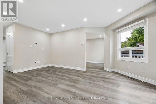 693 Barnes Crescent, Oshawa, ON - Indoor Photo Showing Other Room