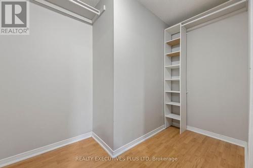 693 Barnes Crescent, Oshawa, ON - Indoor Photo Showing Other Room