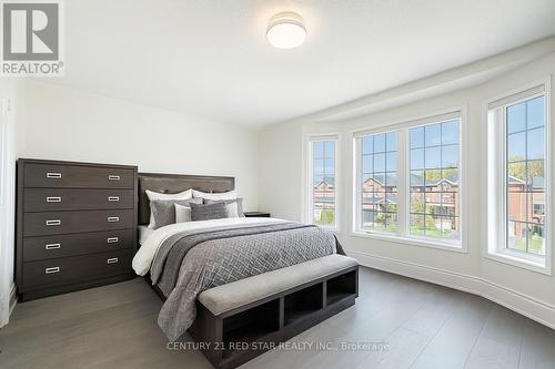 396 Derrydale Drive, Mississauga, ON - Indoor Photo Showing Bedroom