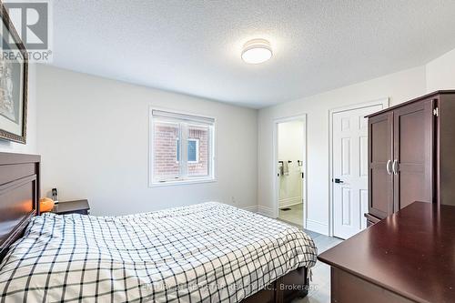 396 Derrydale Drive, Mississauga, ON - Indoor Photo Showing Bedroom