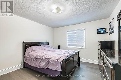 396 Derrydale Drive, Mississauga, ON - Indoor Photo Showing Bedroom
