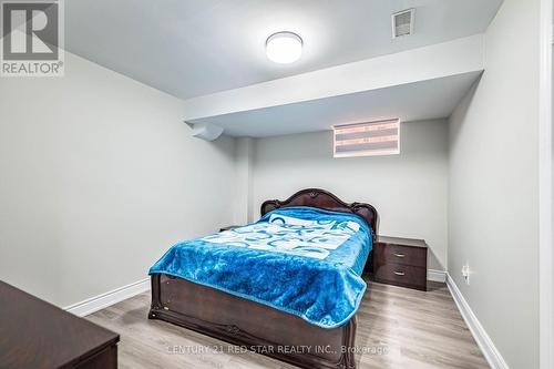 396 Derrydale Drive, Mississauga, ON - Indoor Photo Showing Bedroom