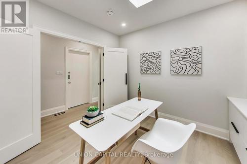 58 Forsyth Avenue N, Hamilton, ON - Indoor