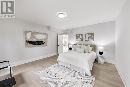 58 Forsyth Avenue N, Hamilton, ON - Indoor Photo Showing Bedroom