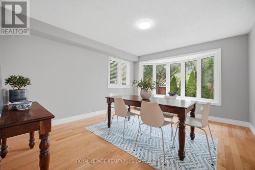 5882 Cornell Crescent, Mississauga, ON - Indoor Photo Showing Dining Room
