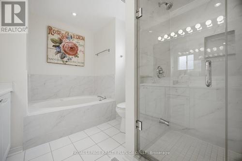 5882 Cornell Crescent, Mississauga, ON - Indoor Photo Showing Bathroom