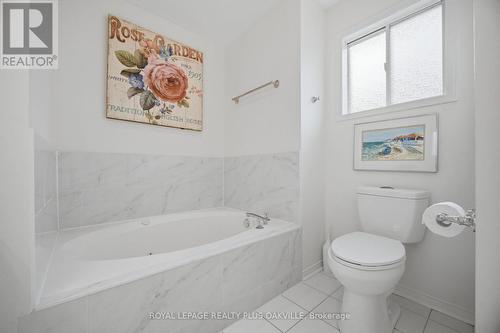 5882 Cornell Crescent, Mississauga, ON - Indoor Photo Showing Bathroom