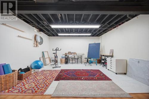 5882 Cornell Crescent, Mississauga, ON - Indoor