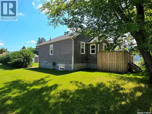 802 O Avenue S, Saskatoon, SK - Outdoor