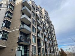 215 - 151 UPPER DUKE CRESCENT Markham, ON L6G 0E1