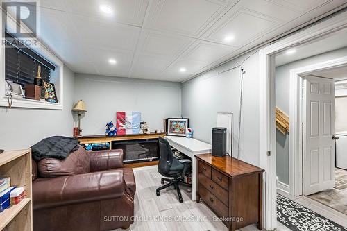 2 Maitland Avenue, Hamilton, ON - Indoor