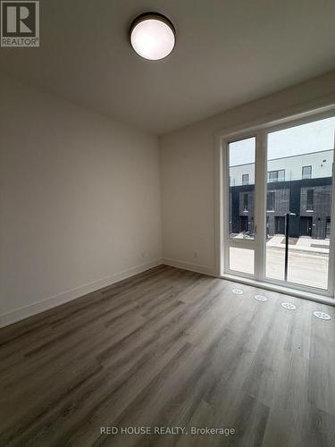163 Everett Common, St. Catharines, ON - Indoor Photo Showing Other Room