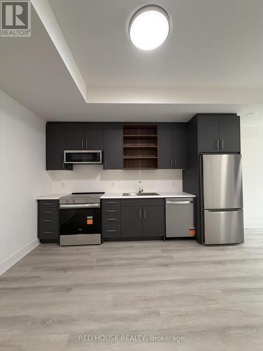 163 Everett Common, St. Catharines, ON - Indoor Photo Showing Kitchen