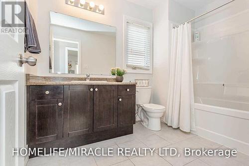 944 Dunblane Court, Kitchener, ON - Indoor Photo Showing Bathroom