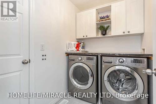 944 Dunblane Court, Kitchener, ON - Indoor Photo Showing Laundry Room
