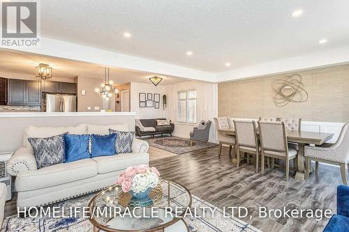944 Dunblane Court, Kitchener, ON - Indoor Photo Showing Other Room