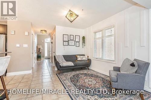 944 Dunblane Court, Kitchener, ON - Indoor Photo Showing Living Room