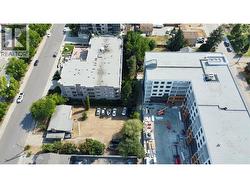 2110 Vasile Road Kelowna, BC V1Y 6H5