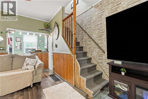 182 Cavell Avenue, Hamilton, ON - Indoor