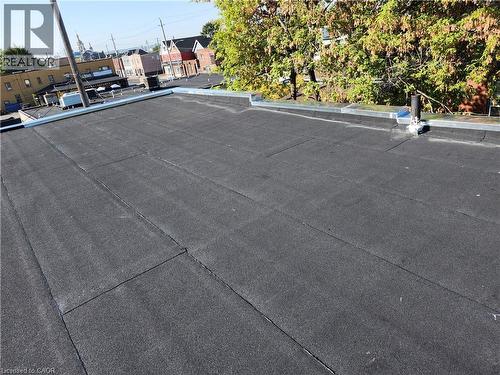 Insulated flat roof - 2025 - 182 Cavell Avenue, Hamilton, ON - Outdoor