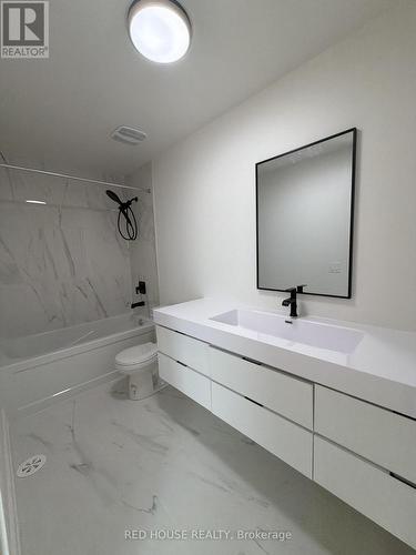 157 Everett Common, St. Catharines, ON - Indoor Photo Showing Bathroom