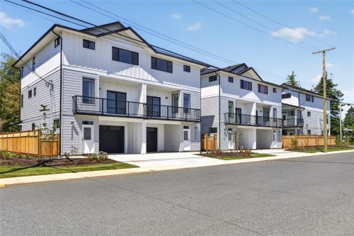 #B-2016 Galerno Rd  Campbell River, BC V9W 0A2