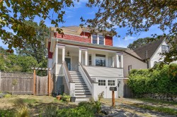 1597 Monterey Ave Oak Bay, BC V8R 5V3