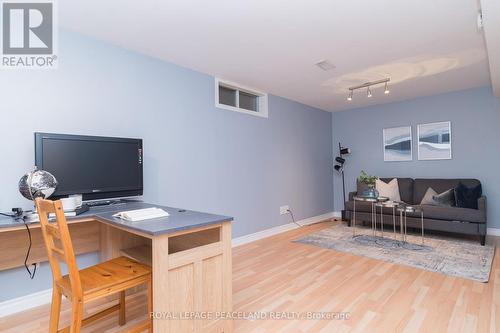 543 Drummerhill Crescent, Waterloo, ON - Indoor