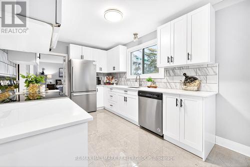 1930 Southampton Court, Ottawa, ON - Indoor Photo Showing Kitchen
