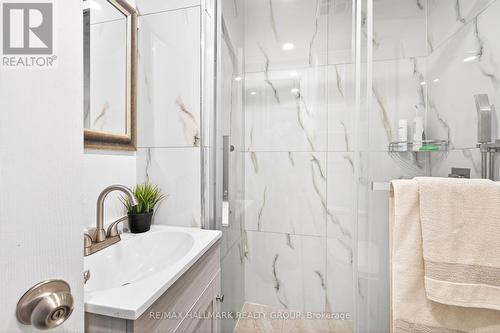 1930 Southampton Court, Ottawa, ON - Indoor Photo Showing Bathroom