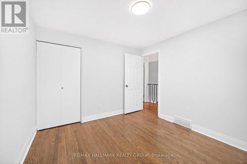1930 Southampton Court, Ottawa, ON - Indoor Photo Showing Other Room
