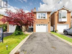 472 BROWNRIDGE DRIVE Vaughan, ON L4J 5Z9