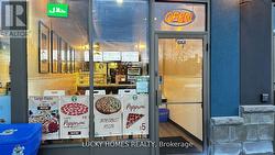 2A - 861 YORK MILLS ROAD Toronto, ON M3B 1Y4