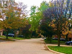 1543 POLESDEN DRIVE Mississauga, ON L5G 4P8