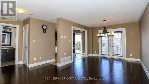 2202 Batters Loop, Innisfil, ON - Indoor Photo Showing Other Room