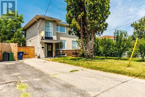 48 Daleside Crescent, Toronto, ON - Outdoor