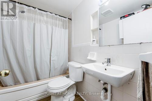 48 Daleside Crescent, Toronto, ON - Indoor Photo Showing Bathroom