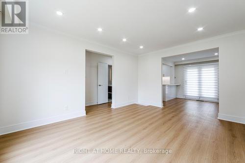 living room - 48 Daleside Crescent, Toronto, ON - Indoor