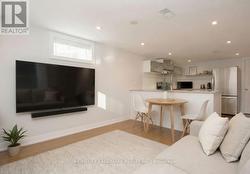 UNIT LOWER - 225 HIGHLAND AVENUE E Oshawa, ON L1H 6A7