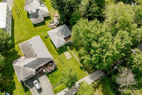 Photo aérienne - 244 Rue Larochelle, Val-Des-Sources, QC - Outdoor With View