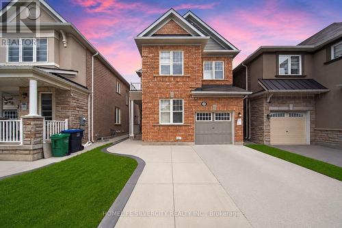124 BENHURST CRESCENT  Brampton, ON L7A 5A5