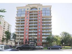 #703 10303 111 ST NW  Edmonton, AB T5K 0C6