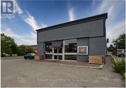 2043 EGLINTON AVENUE E Toronto, ON M1L 2M9