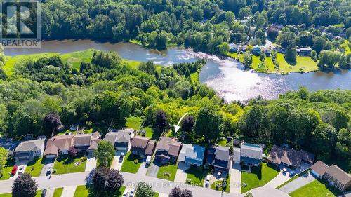 126 5TH AVENUE E  Owen Sound, ON N4K 6C7