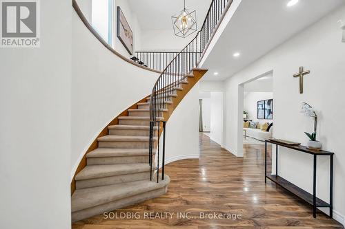 76 Banting Crescent, Brampton, ON - Indoor Photo Showing Other Room