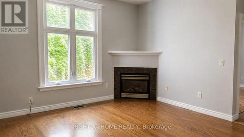 317 Queen Street S, Hamilton, ON - Indoor Photo Showing Living Room With Fireplace