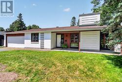 21 LINDHURST CRESCENT  Ottawa, ON K2G 0T8
