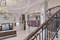 Lobby - 