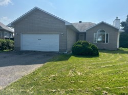 349 Rue Émile-Pelletier Gatineau (Gatineau), QC J8R 2J9