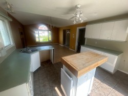 Kitchen - 